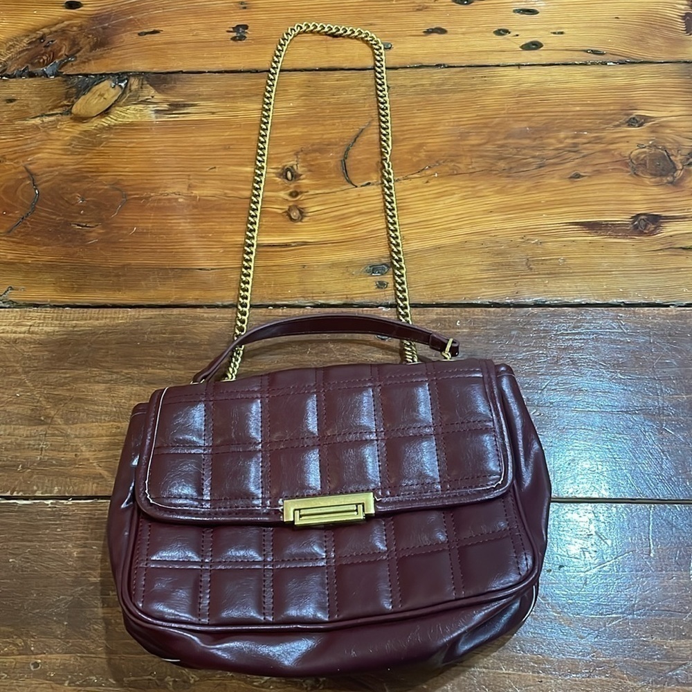 Urban Revivo maroon and gold quilted maroon bag